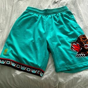 Mitchell & Ness Shorts